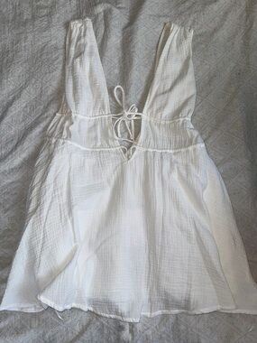 White Gauze Tie-Front Summer Top